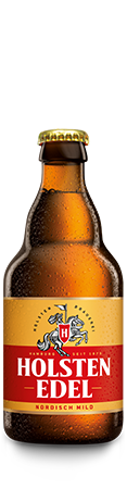 Frontalansicht von einem kalten Holsten Edel Bier in der Flasche oder Knolle
